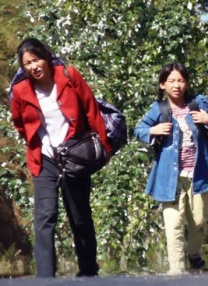 女大学生偷窥
